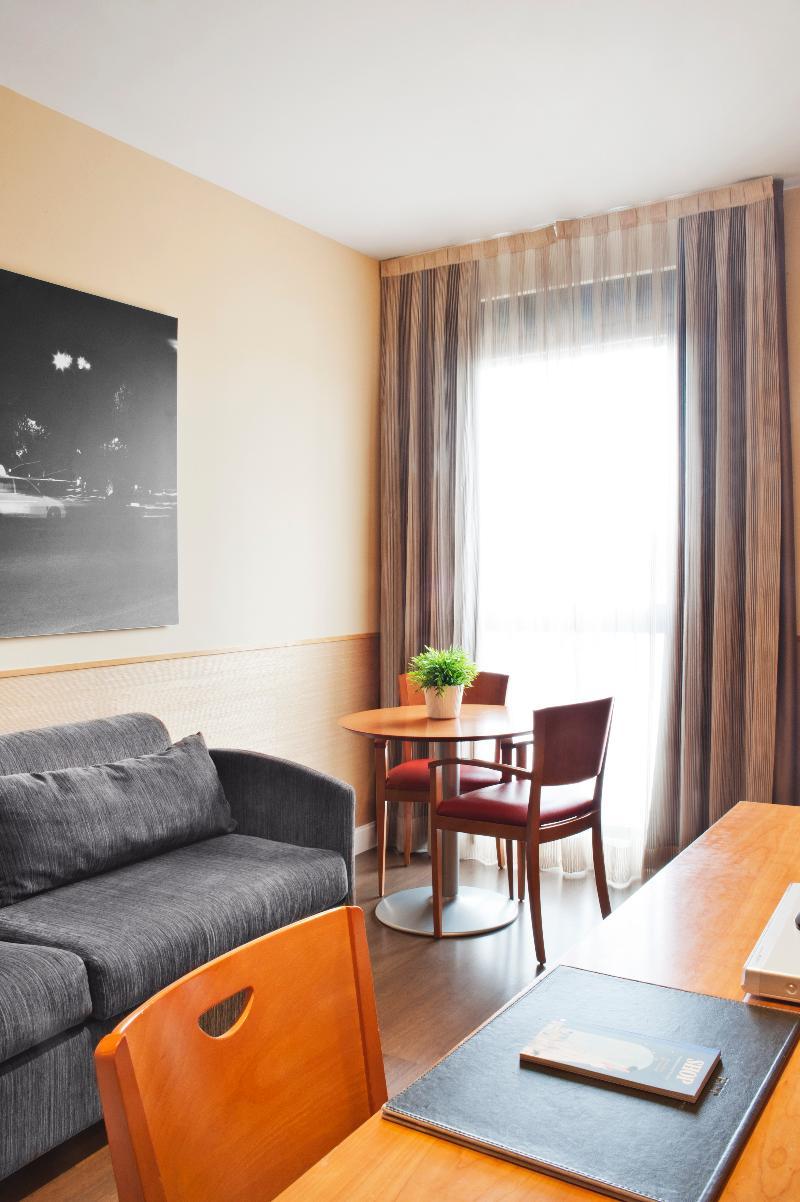 Limehome Madrid Calle De Don Ramon De La Cruz Εξωτερικό φωτογραφία